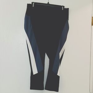 Black Comfortable Legging Capri